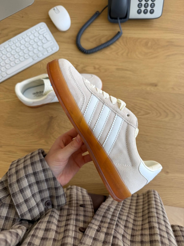 Gazelle Beige 2