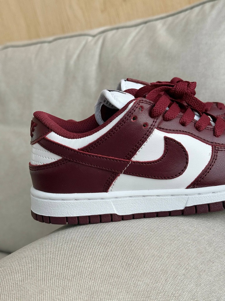 Nike Bordo 3