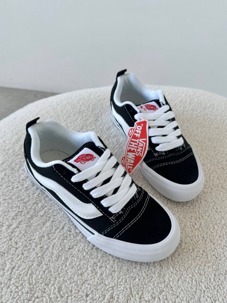 Vans Knu Skool Black White